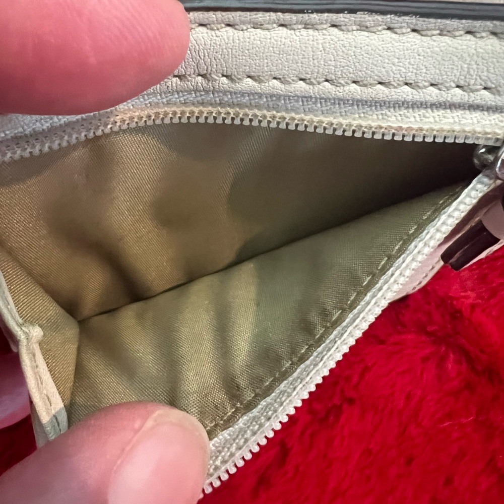Coach Beige Soho Pleated bi-fold mini Leather Wallet - Picture 3 of 6